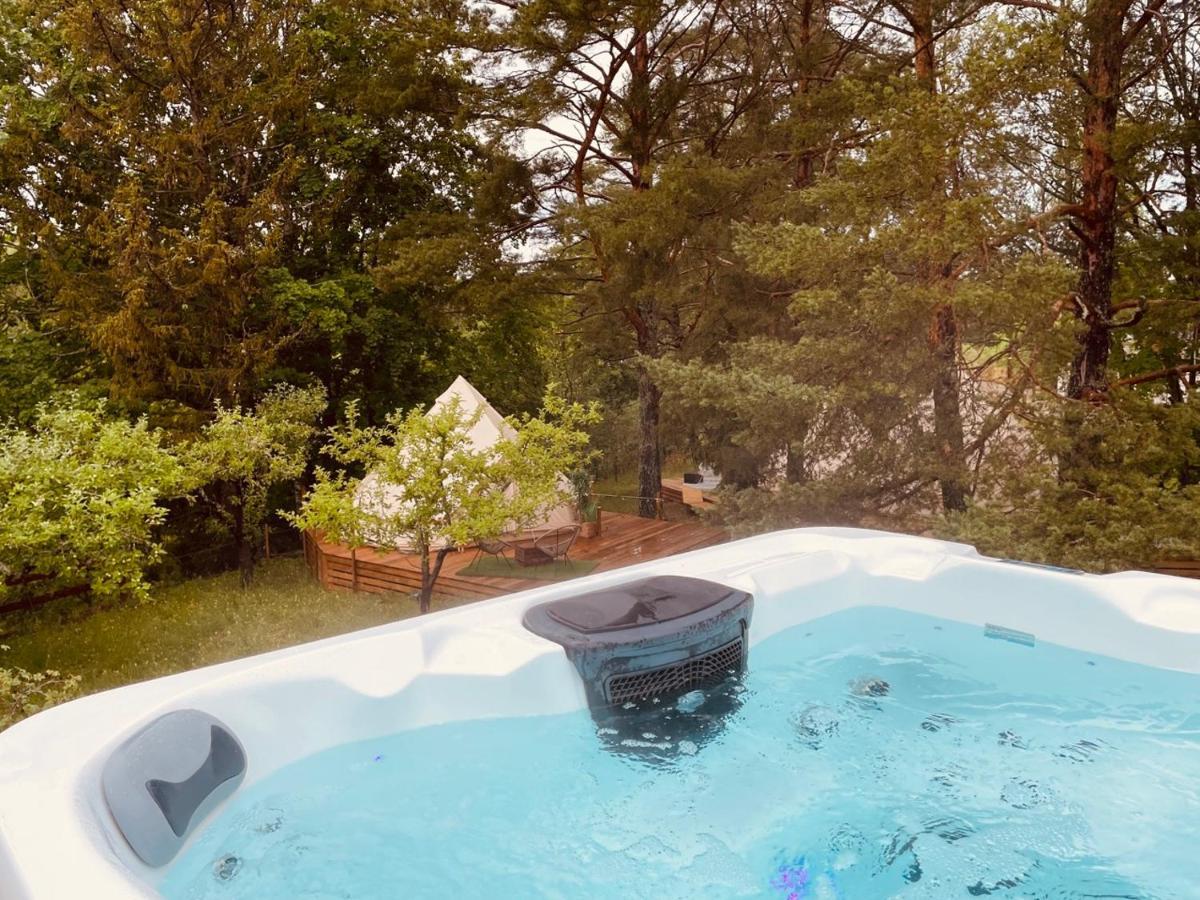Koh Tenta A B&B In A Luxury Glamping Style Mariefred Extérieur photo